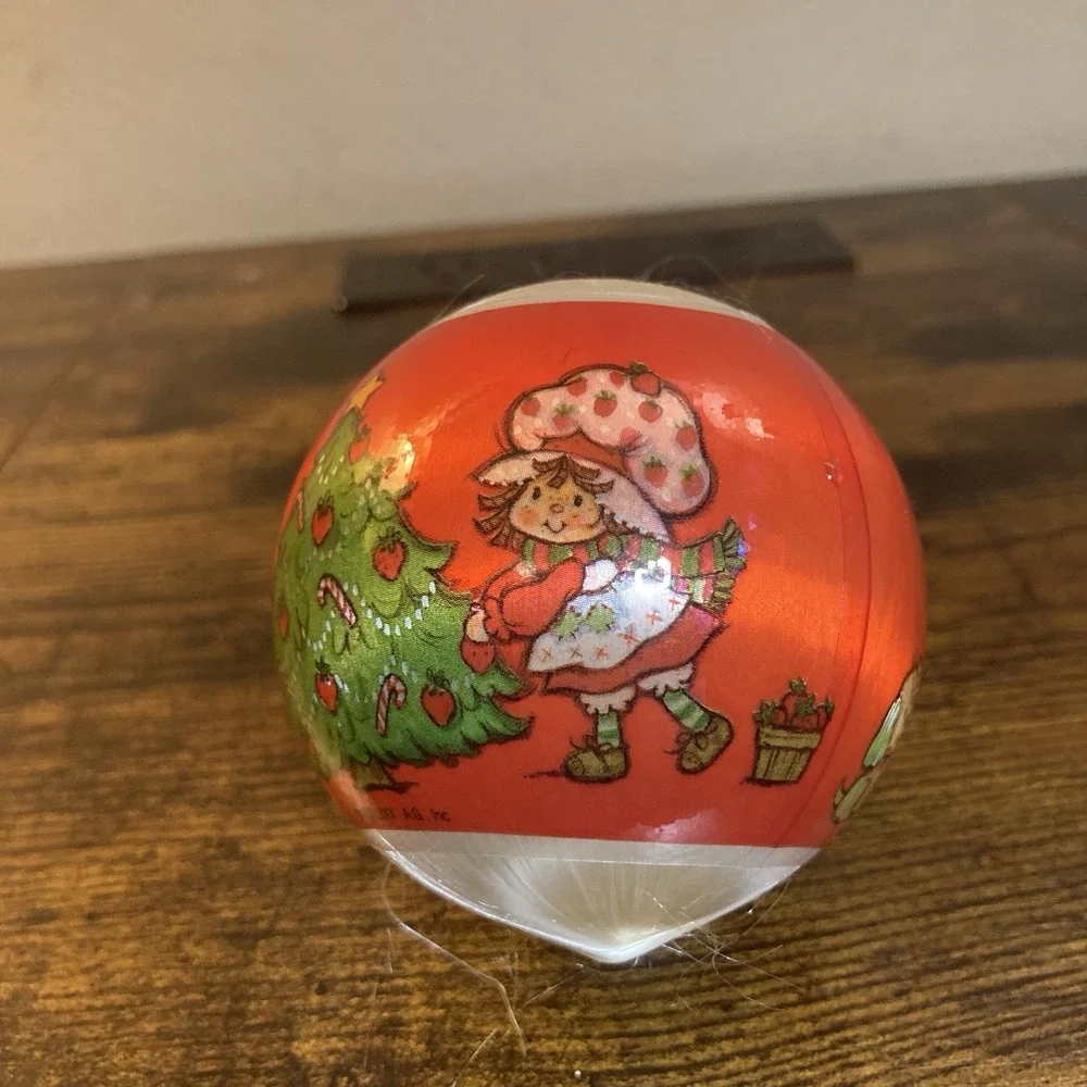 VTG 1982 Strawberry Shortcake Sweet Friends Satin Ball Christmas Ornament *Read*
